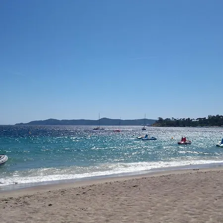 Spacious Near Sea In Sur Cavalaire-sur-Mer